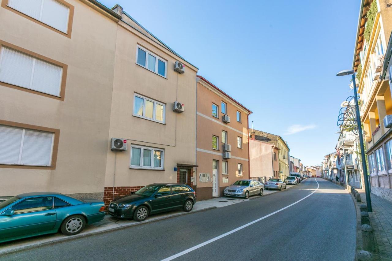 App Beni Apartment Криквеница Екстериор снимка